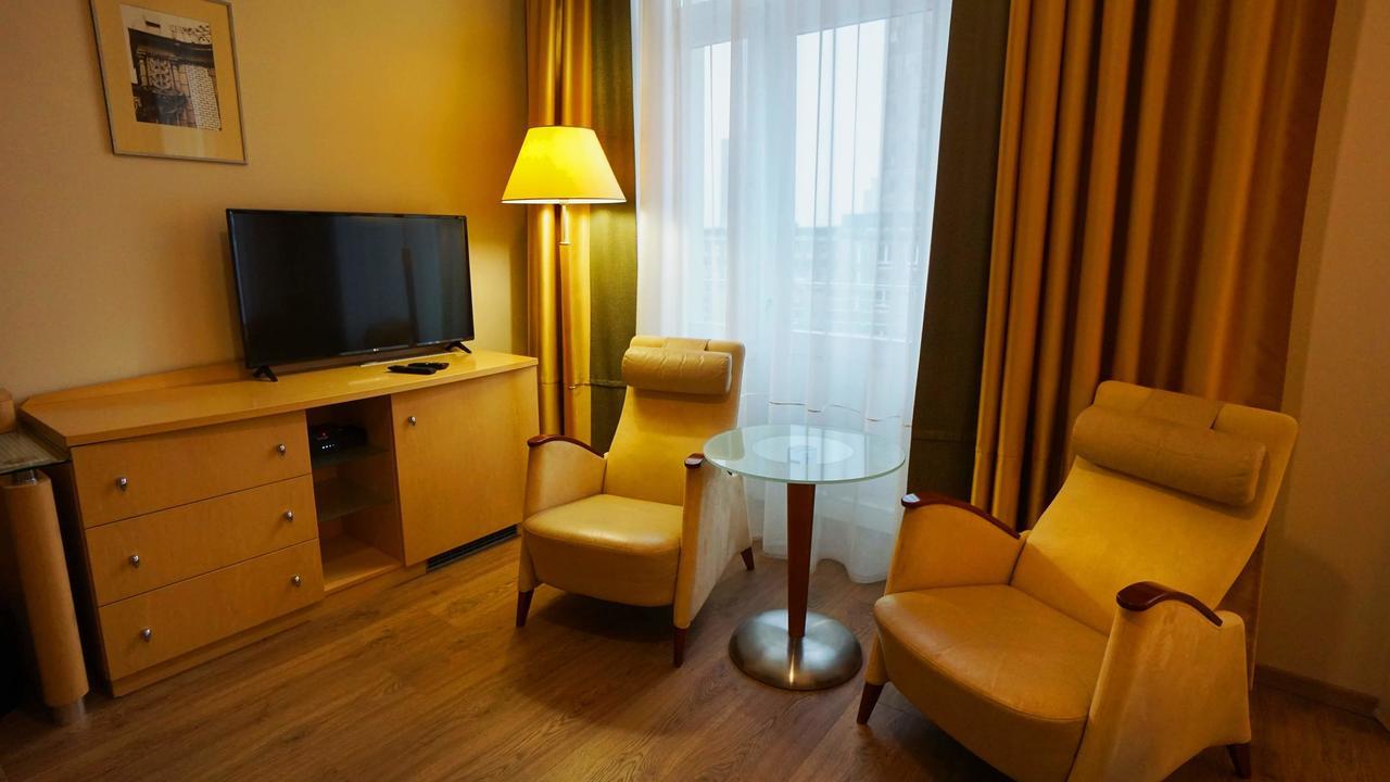 Brass Suites Łódź Eksteriør bilde