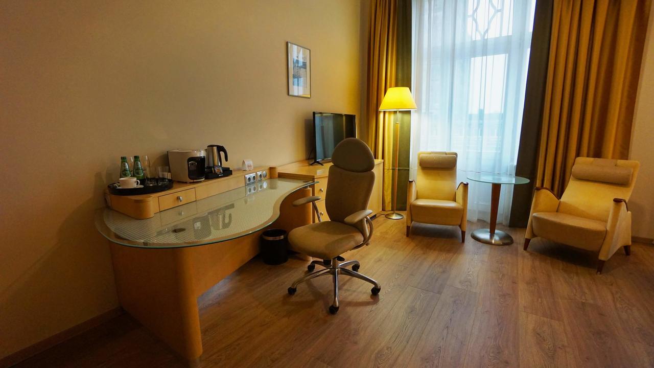 Brass Suites Łódź Eksteriør bilde